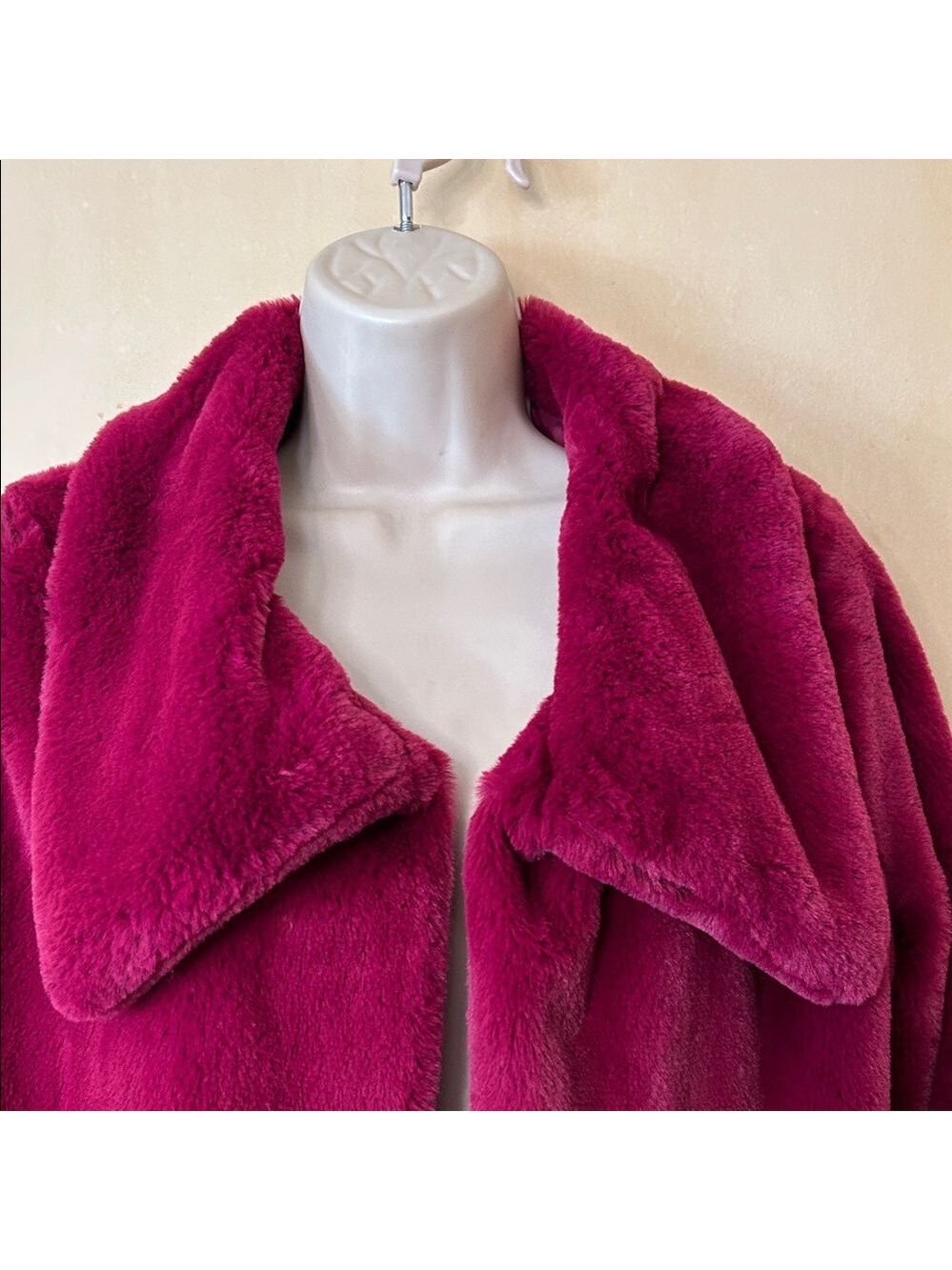 Candie's Rich Raspberry Teddy Jacket size M - Picture 2 of 10